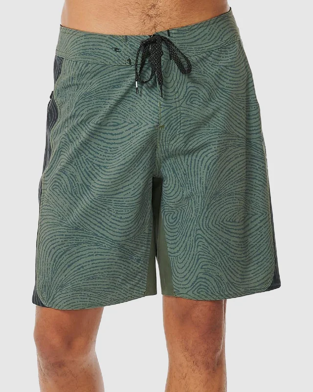 surf clothing for intense sun exposure-MENS MIRAGE 3-2-ONE ULTIMATE BOARDSHORTS