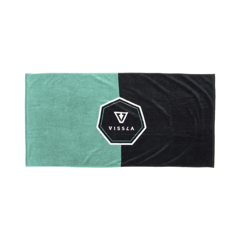 surfboard foot straps for extra security in rough conditions-Vissla 7 Seas Towel - Jade