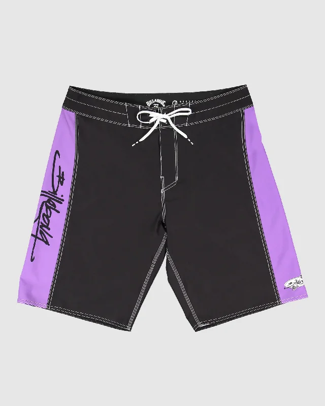 surf clothing for off-season surfing-Mens Rogue Pro Boardshorts