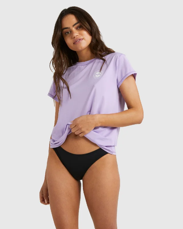 surf clothing for versatile use-Womens Sundays Surf Tee