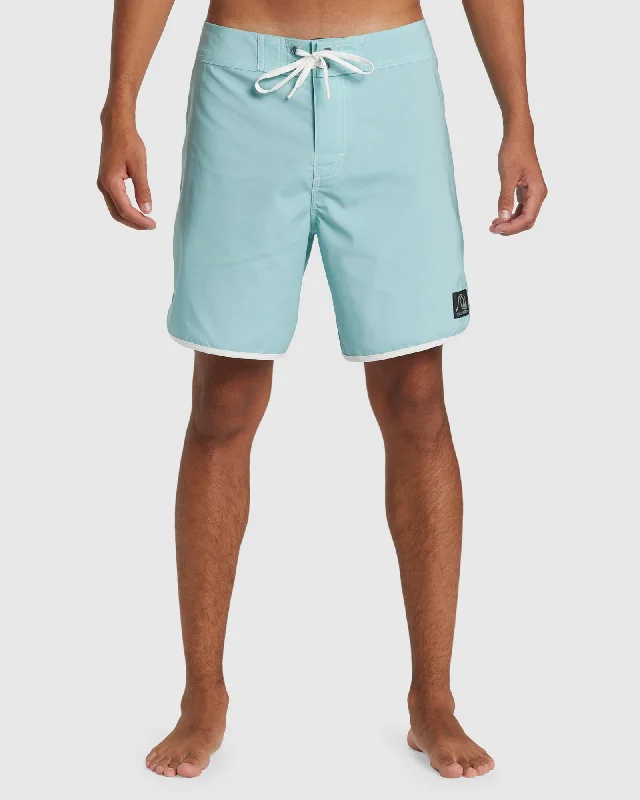 surf clothing with quick-drying properties-Mens Original Scallop 18" Boardshorts