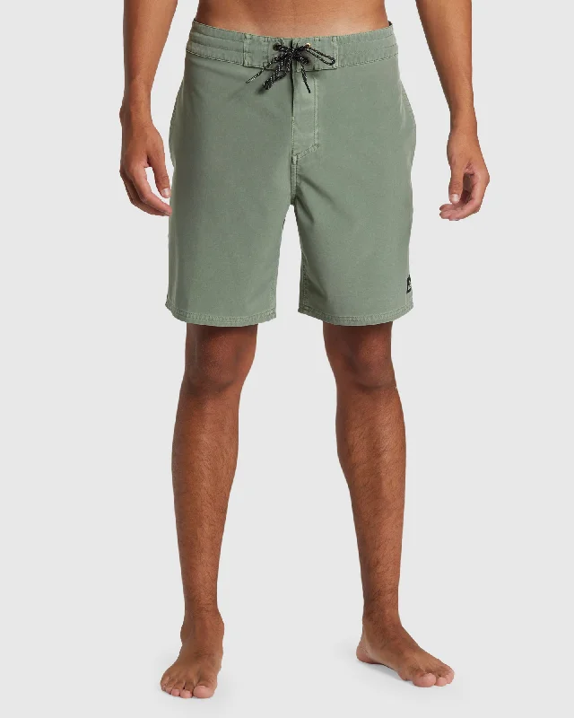 surf clothing for maximum sun protection-Mens Surfsilk Street Trunk 18" Boardshorts