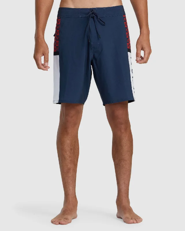 surf clothing for early morning sessions-Mens Apex 2 18" Boardshorts