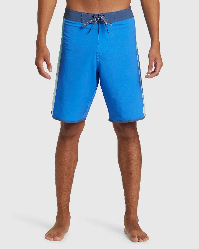 surf clothing with zip-off sleeves for versatility-Mens Surfsilk Holmes 20" Boardshorts