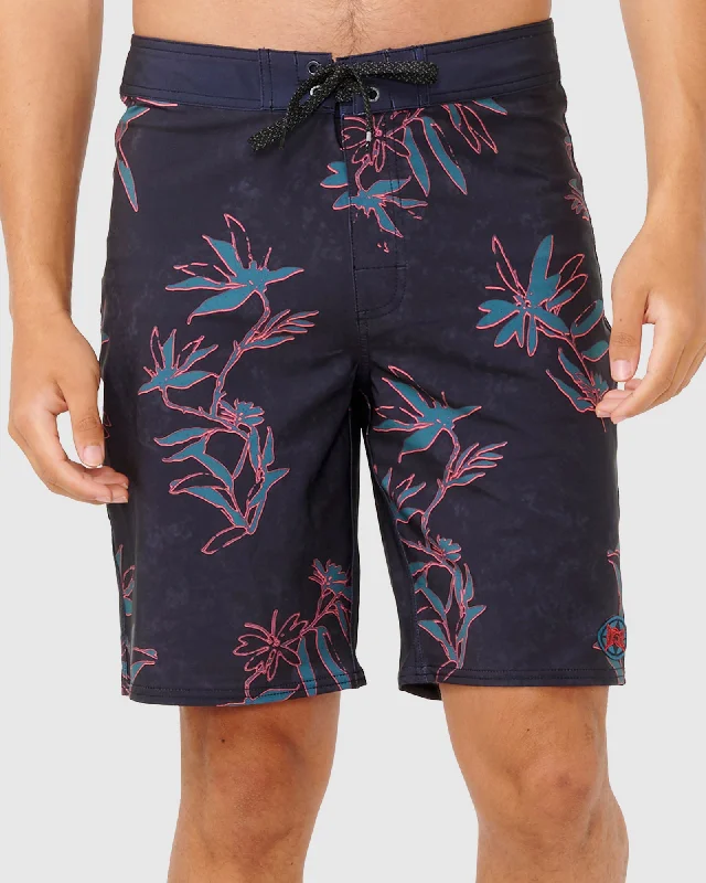 surf clothing with stylish, minimalist designs-MENS MIRAGE HERITAGE DIAMOND BOARDSHORTS