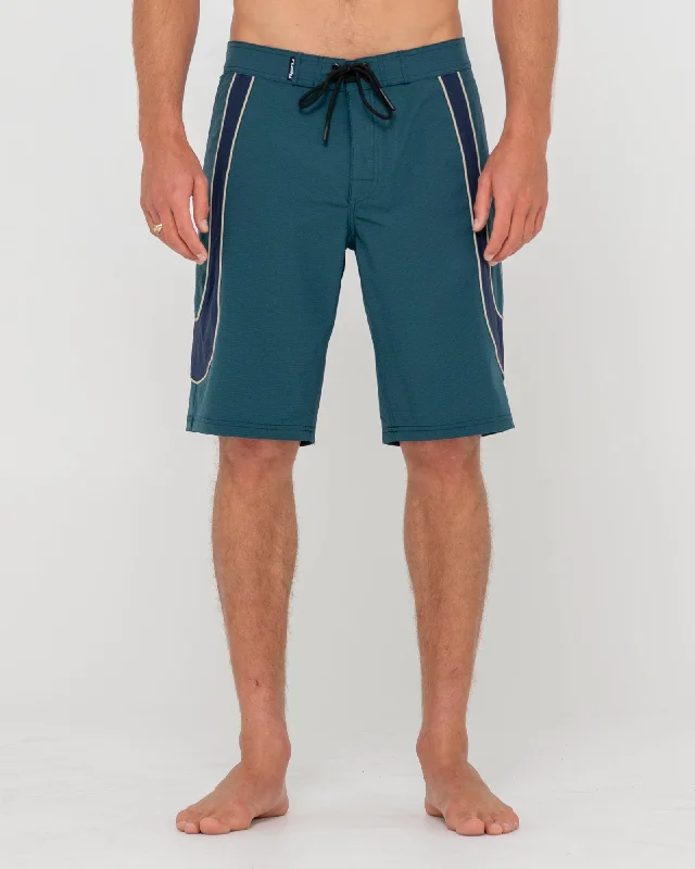 surf clothing for protection against wind chill-MENS CHARGER BOARDSHORT