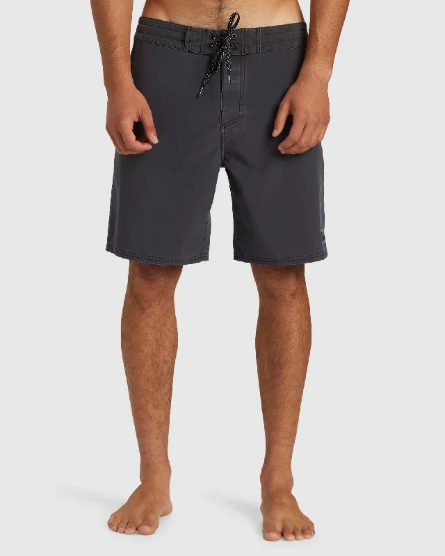 surf clothing for early-season surf-Mens Surfsilk Street Trunk 18" Boardshorts