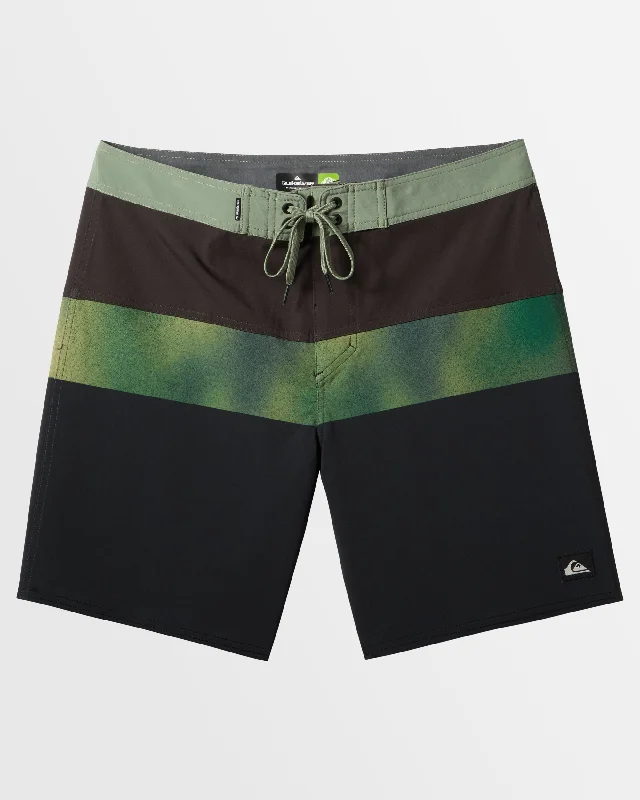 surf clothing for versatile use-Mens Surfsilk Panel 20" Boardshorts