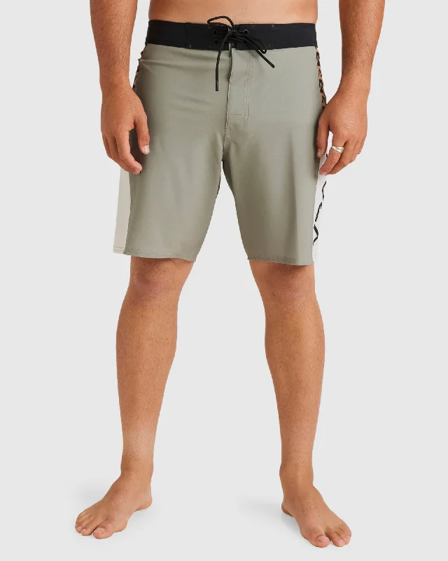 surf clothing for beach bonfires-Mens Apex 2 Boardshorts