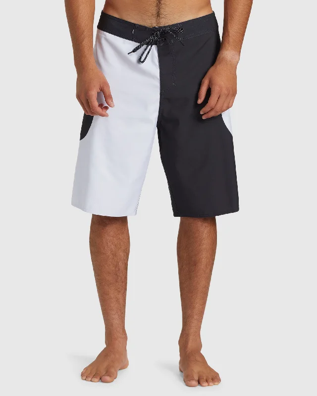 surf clothing with quick-drying properties-Mens Everyday Griff Straight 21" Boardshorts